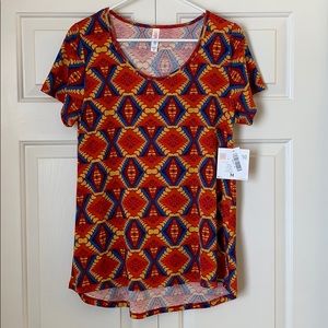 NWT ♦️ LuLaRoe Classic T ♦️Autumn Geometric Medium